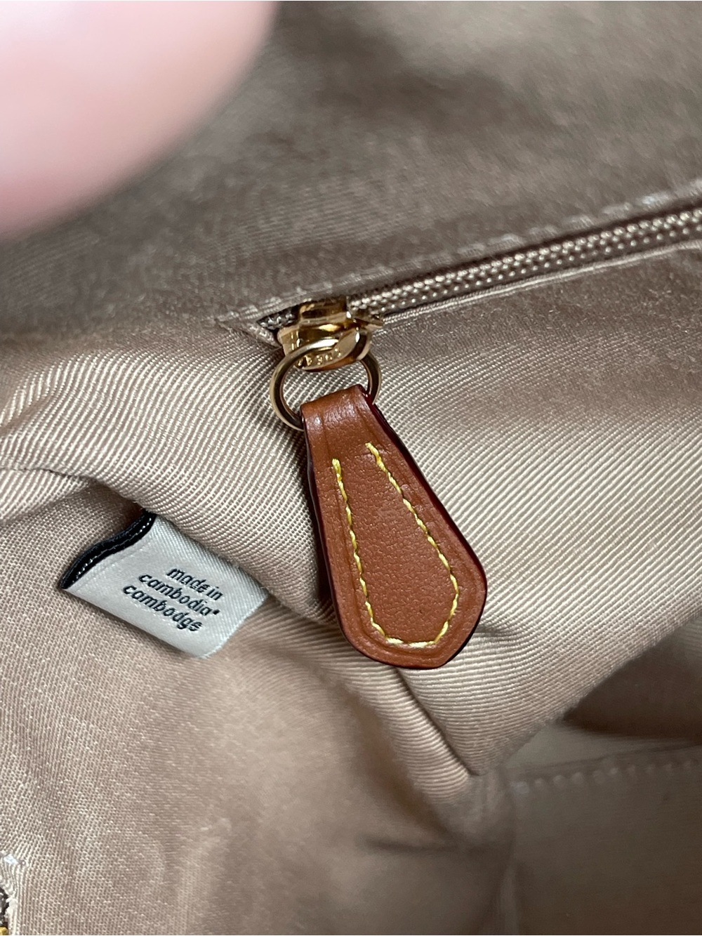 Coach Rowan Satchel in Taupe Fabric with Matching Wallet - Picture 9 of 10